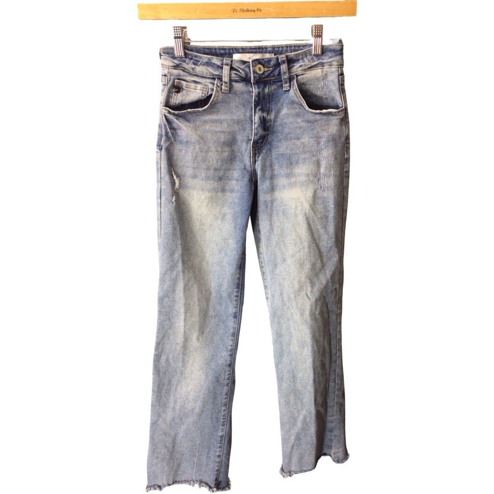 KanCan Light Blue Straight Leg  Raw Hem Jeans